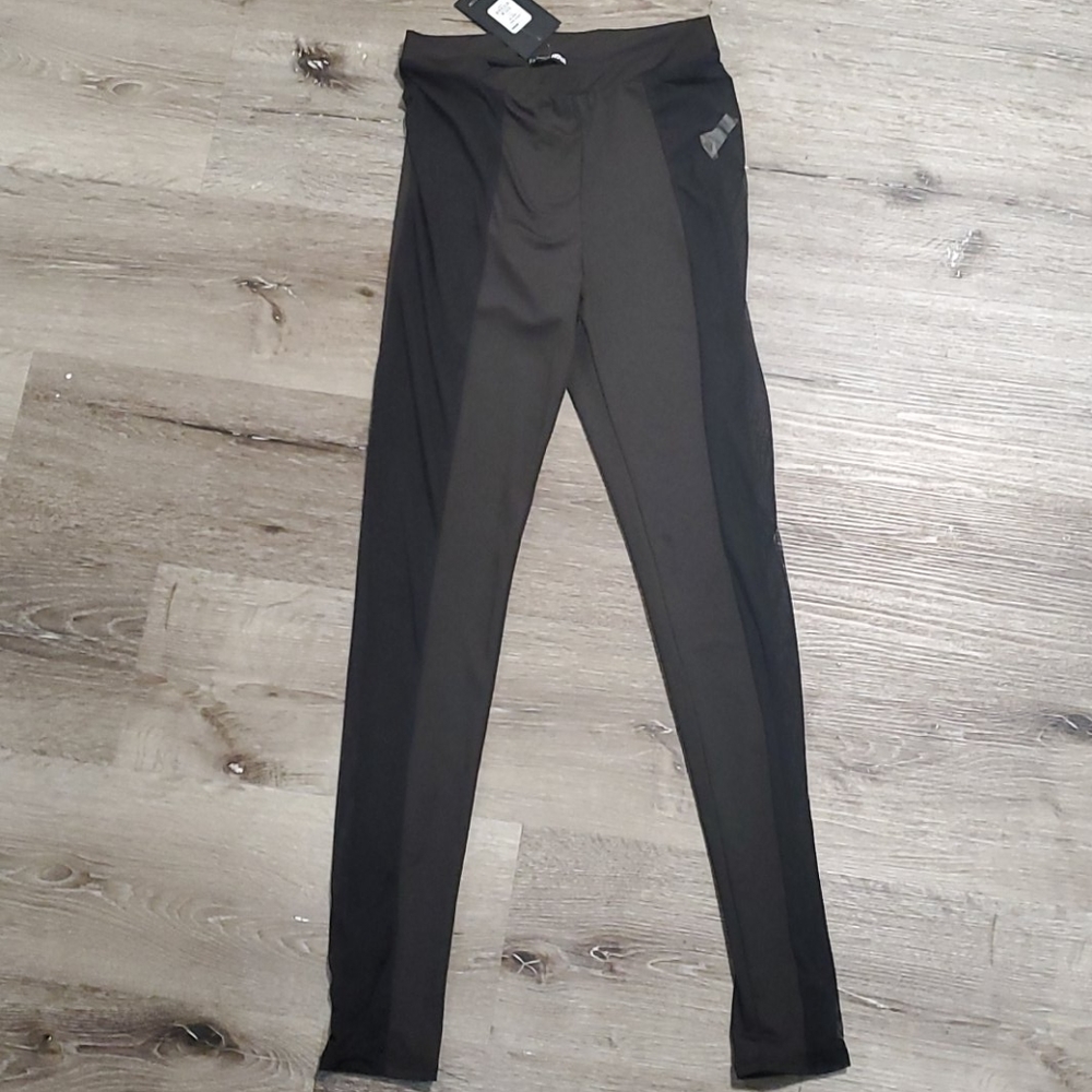 Fashion Nova Leggings